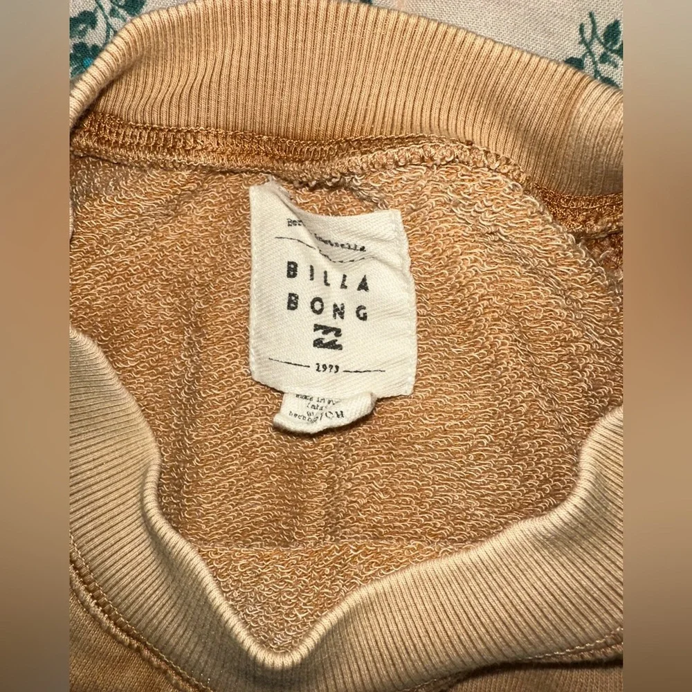 Billabong Sweatshirt EUC - Picture 3 of 4
